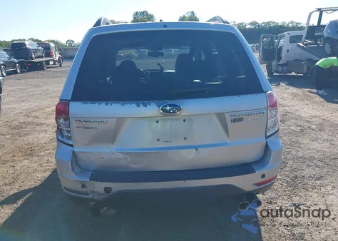2010 Subaru Forester 2.5X Limited from USA, damaged, VIN JF2SH6DC2AH790205